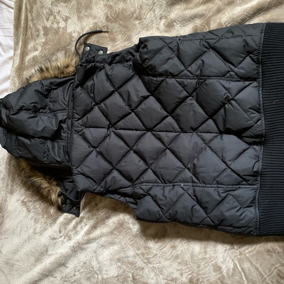 Esprit Vest - Picture 2 of 2